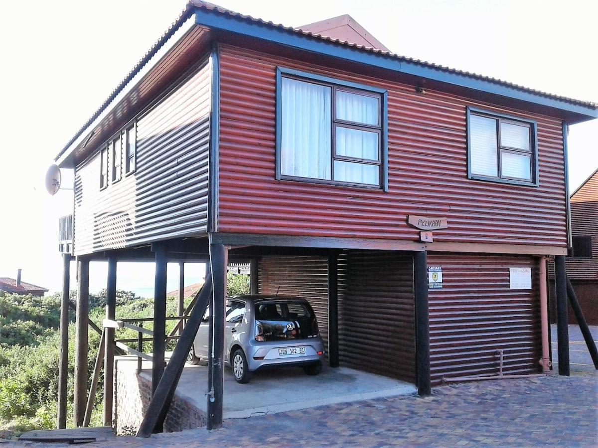 Houtboschbaai 9 Pelikaan *