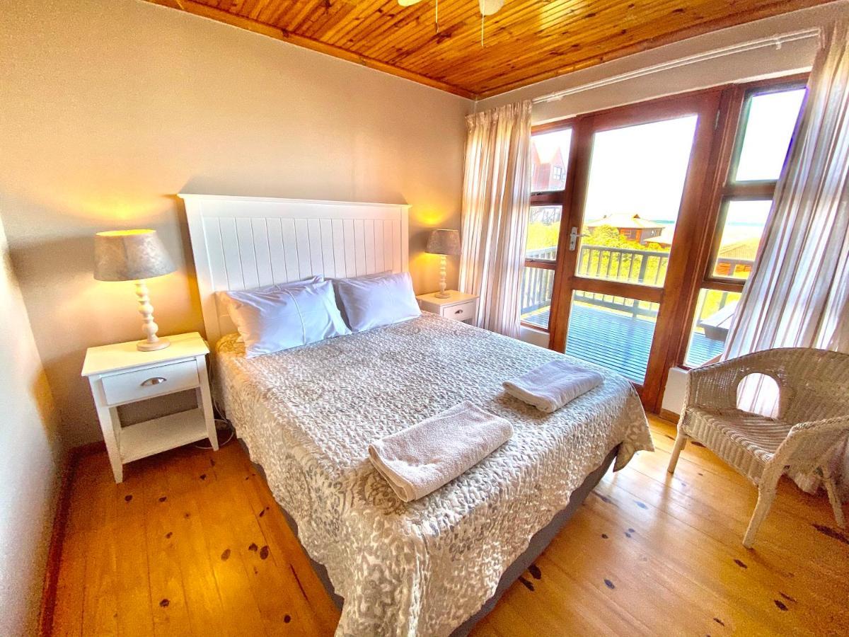Houtboschbaai 9 Pelikaan Chalet *